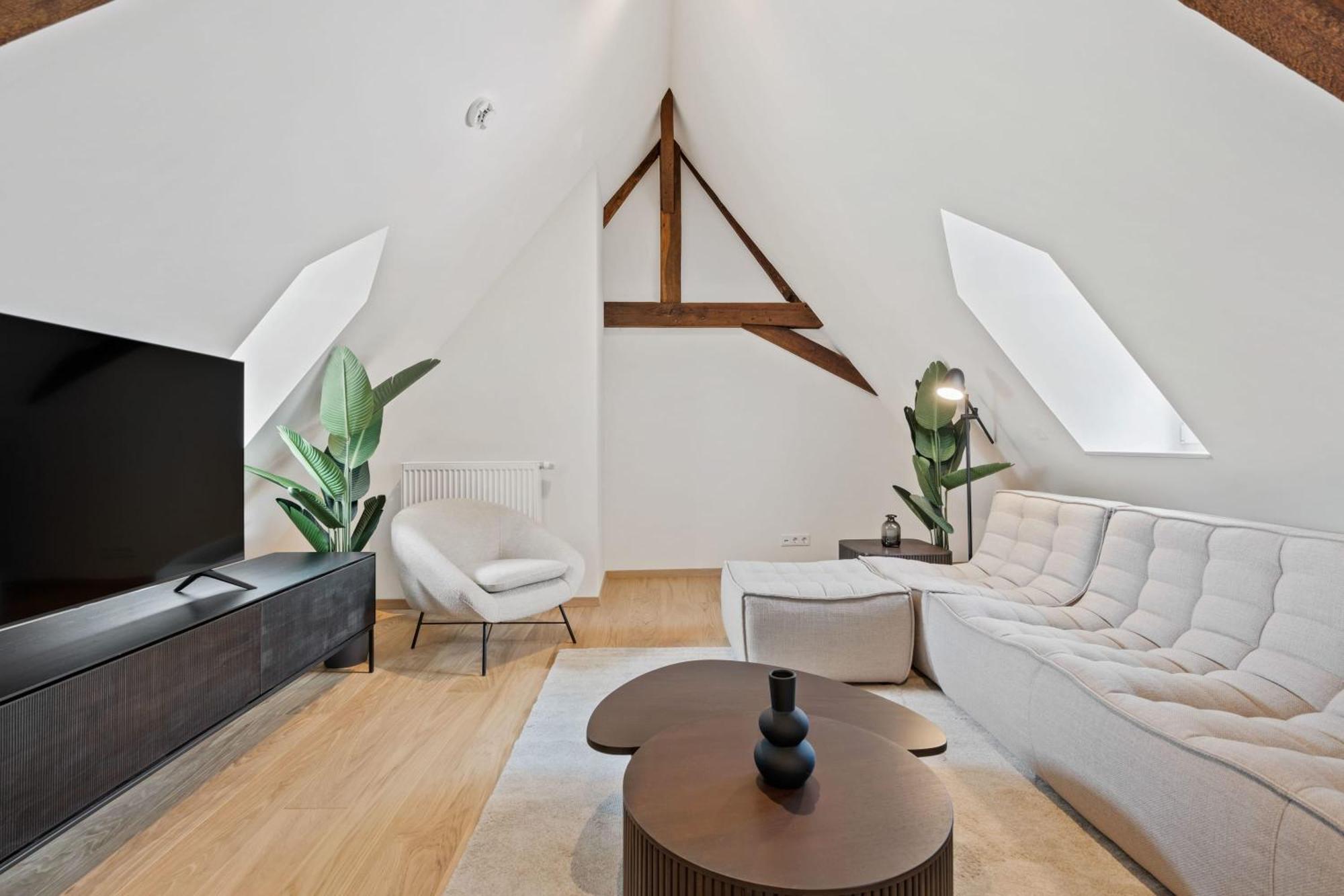 Elegant Clausen Apartment With King Bed & Wifi Luxembourg Eksteriør bilde