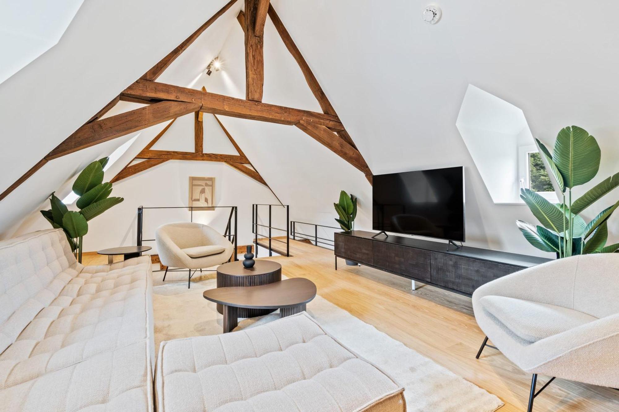 Elegant Clausen Apartment With King Bed & Wifi Luxembourg Eksteriør bilde
